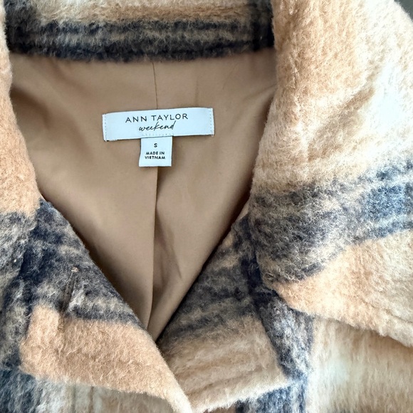 Plaid Shacket with Belt - Picture 6 of 7